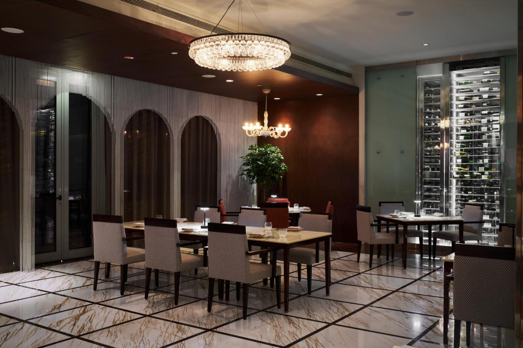 فندق بارك روتانا أبوظبي أبو ظبي المظهر الخارجي الصورة Interior of the restaurant